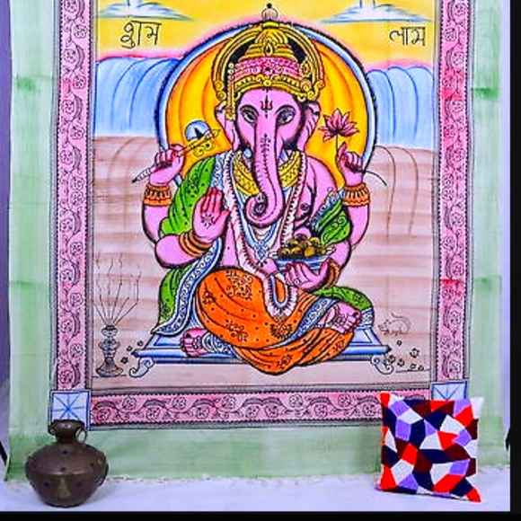 Large Ganesh tapestry / wall hanging art - Picture 3 of 4